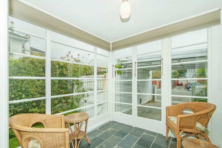 Photo of property in 2 Sherwood Street, Woburn, Lower Hutt, 5010