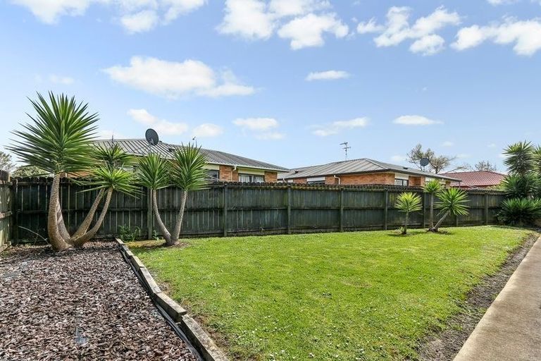 Photo of property in 10 Ettrick Lane, Papakura, 2110