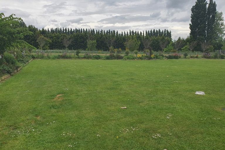 Photo of property in 99 Great North Road, Winton, 9720