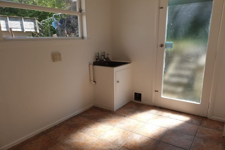 Photo of property in 321 Main Road, Tawa, Wellington, 5028