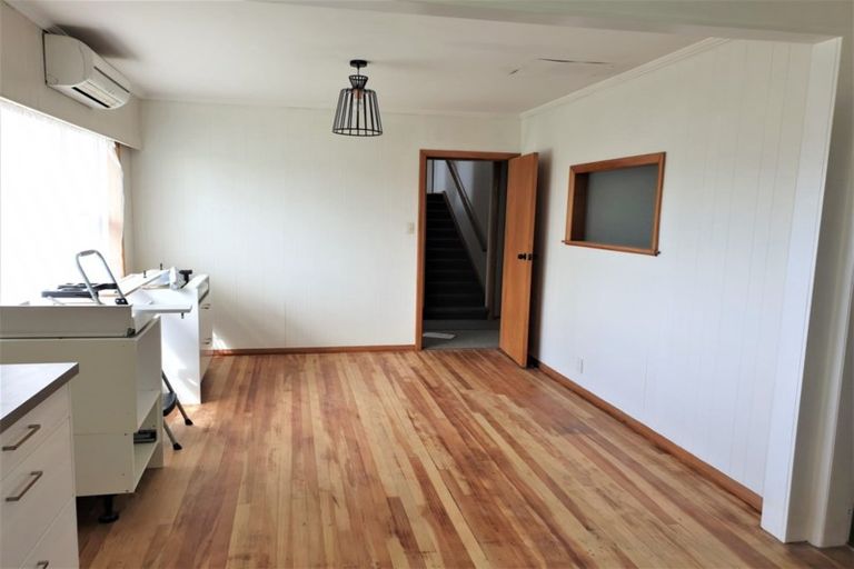 Photo of property in 37 James Foley Avenue, Pirimai, Napier, 4112