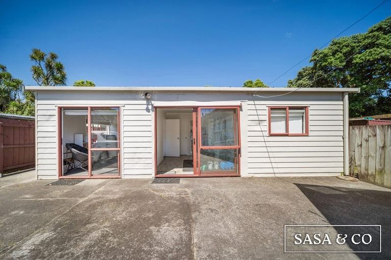 Photo of property in 45 Skipton Street, Mangere East, Auckland, 2024