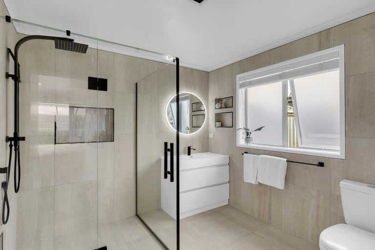 Photo of property in 18 Eastridge Terrace, Huntington, Hamilton, 3210