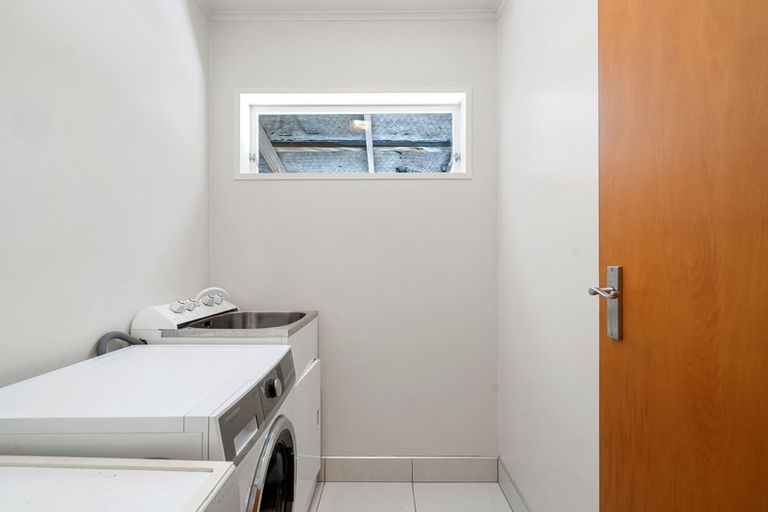 Photo of property in 273 Ohiro Road, Brooklyn, Wellington, 6021