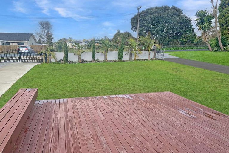 Photo of property in 31 Simpson Road, Ranui, Auckland, 0612