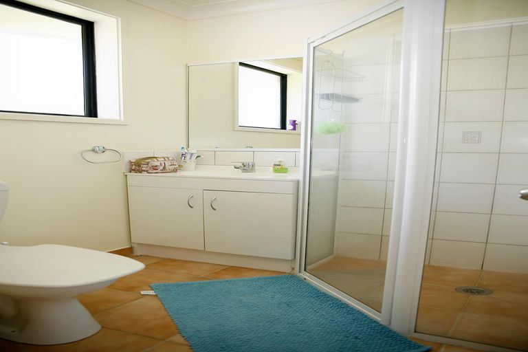 Photo of property in 3 Amarillo Place, Manurewa, Auckland, 2105