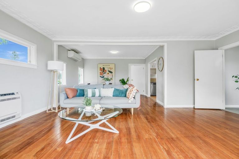 Photo of property in 1 Ngareta Road, Mourea, Rotorua, 3074