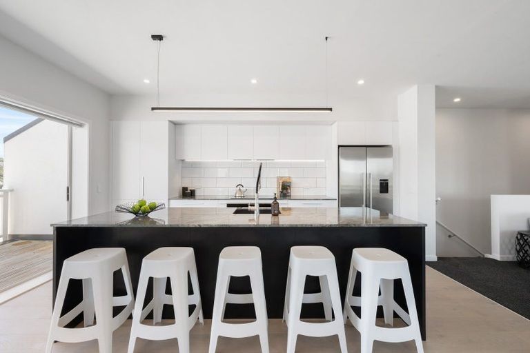 Photo of property in 5/74 Jubilee Road, Khandallah, Wellington, 6035