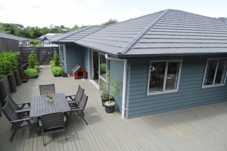 Photo of property in 27 Kurth Crescent, Silverstream, Upper Hutt, 5019