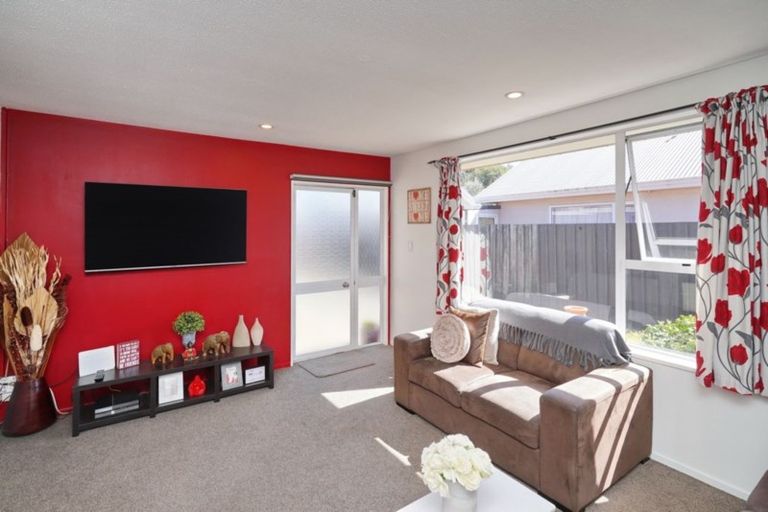 Photo of property in 2/29 Barrie Street, Addington, Christchurch, 8024