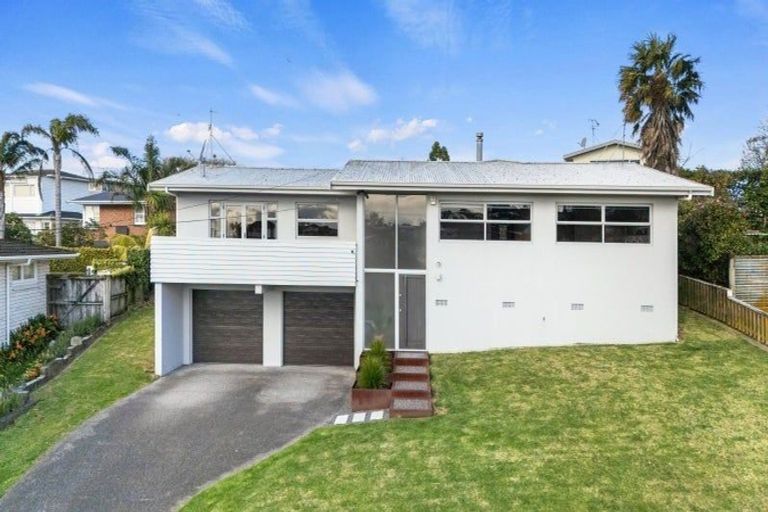 Photo of property in 28 Andrew Place, Otumoetai, Tauranga, 3110