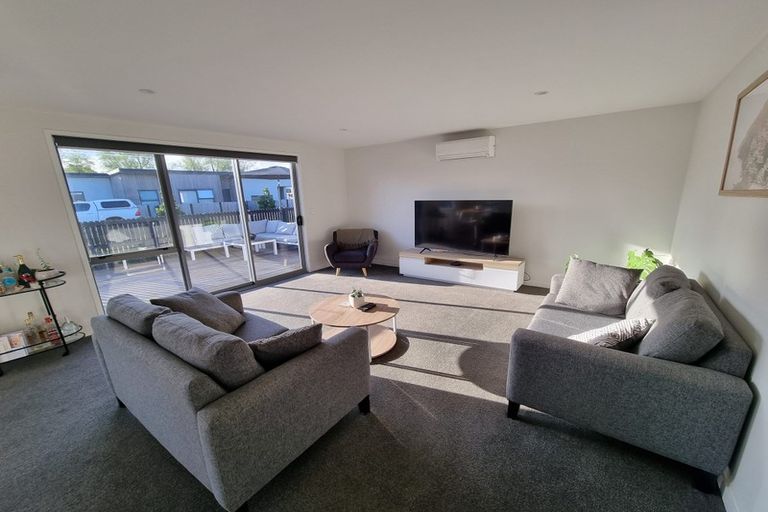 Photo of property in 37 Franks Way, Papamoa Beach, Papamoa, 3118