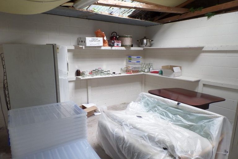 Photo of property in 1/73 Mathesons Road, Phillipstown, Christchurch, 8011