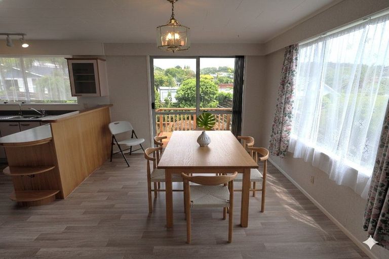 Photo of property in 31 Hicks Close, Whitby, Porirua, 5024