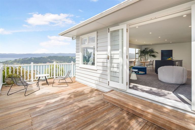 Photo of property in 21 Thane Road, Roseneath, Wellington, 6011