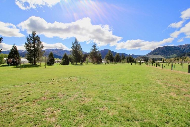 Photo of property in 44 Lochiel Drive, Hanmer Springs, 7334