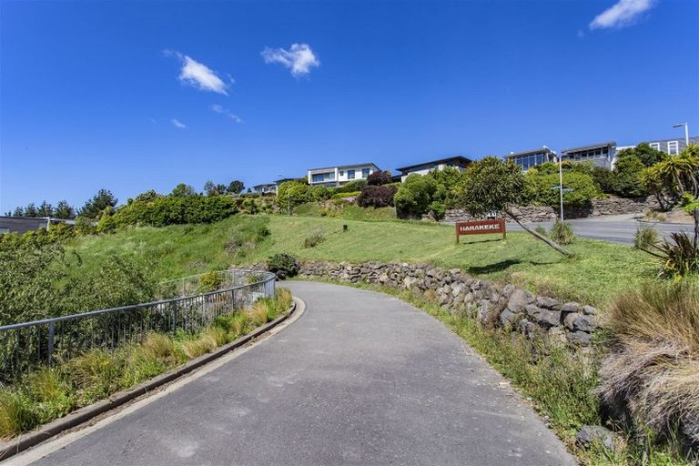 Photo of property in 307 Mount Pleasant Road, Mount Pleasant, Christchurch, 8081