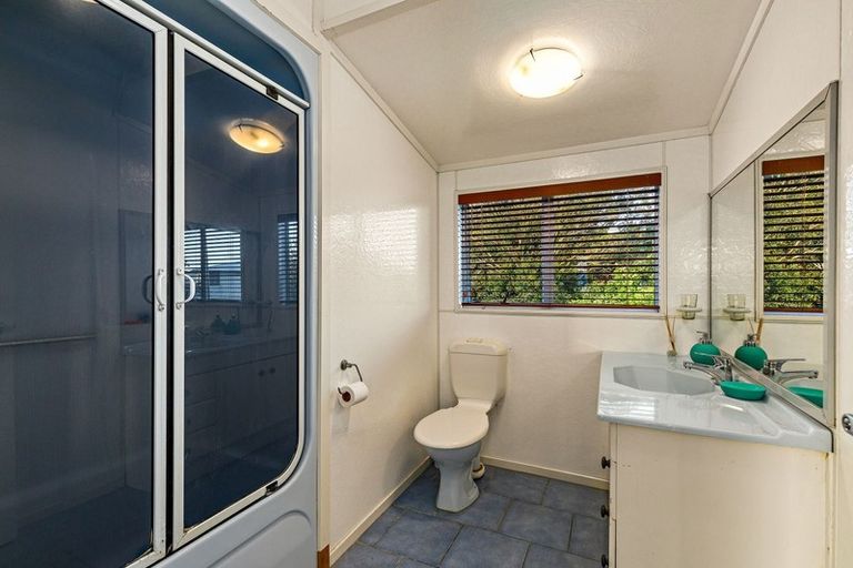 Photo of property in 9 Chorley Avenue, Massey, Auckland, 0614