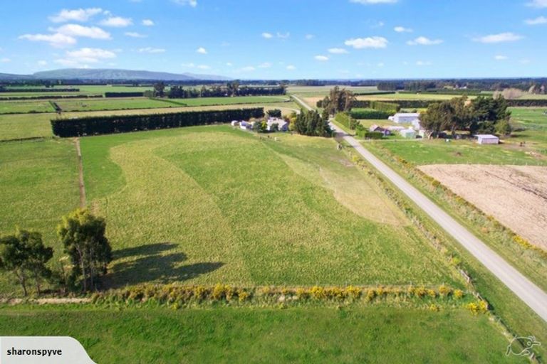 Photo of property in 851 Rang Leithfield Road, Leithfield, Amberley, 7481