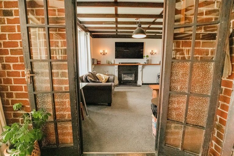 Photo of property in 20 Pukeko Place, Westshore, Napier, 4110