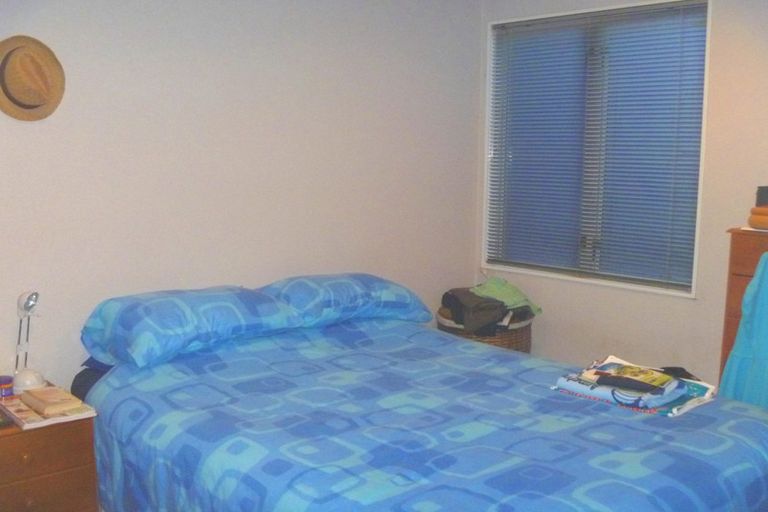 Photo of property in 2/112 Mairangi Road, Wilton, Wellington, 6012