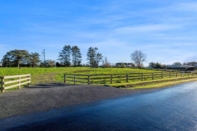 Photo of property in 39 Rugby Road, Tariki, 4388