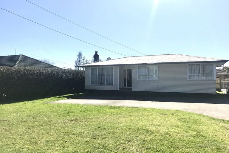Photo of property in 3 Dennis Road, Papatoetoe, Auckland, 2025