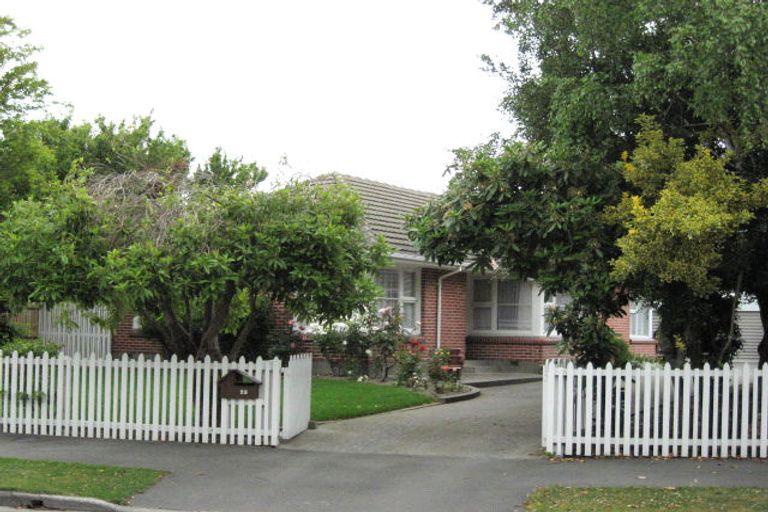 Photo of property in 23 Gainford Street, Avonhead, Christchurch, 8042