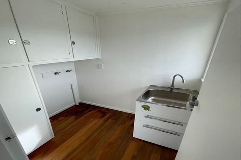 Photo of property in 5 Elliott Crescent, Havelock North, 4130