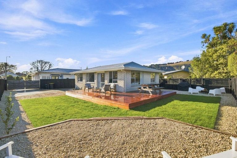 Photo of property in 1/25 Wilsons Road, Saint Martins, Christchurch, 8022