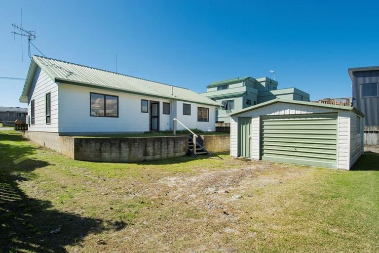 Photo of property in 18 Motiti Road, Papamoa Beach, Papamoa, 3118