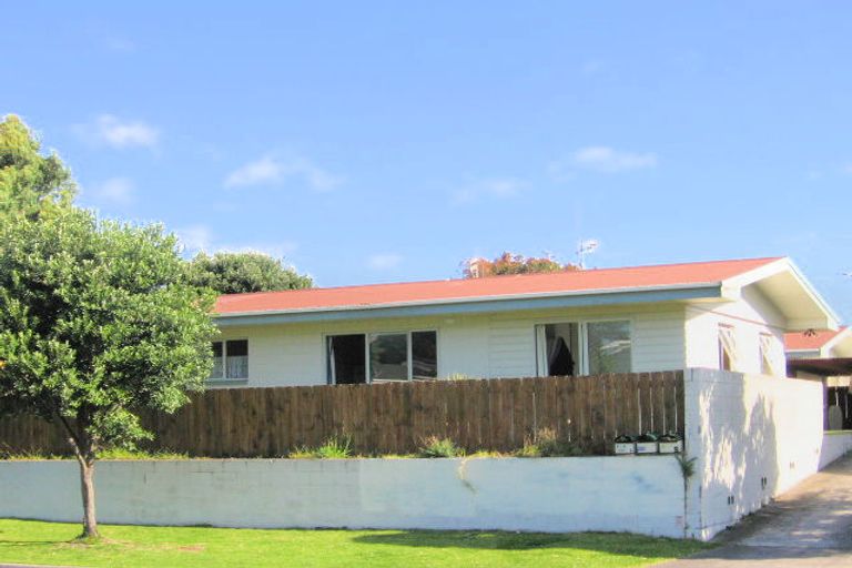 Photo of property in 318a Oceanbeach Road, Mount Maunganui, 3116