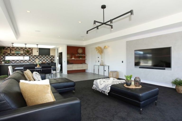 Photo of property in 17 Carrick Place, Mosgiel, 9024