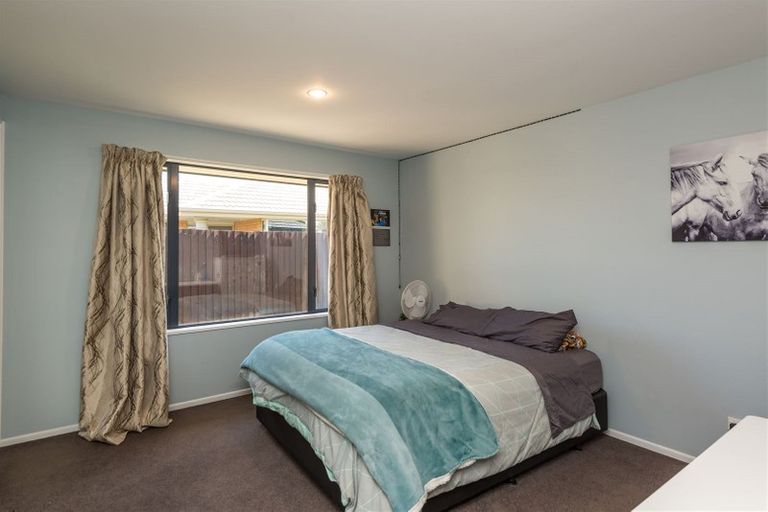 Photo of property in 9 Sweet Waters Place, Woolston, Christchurch, 8023