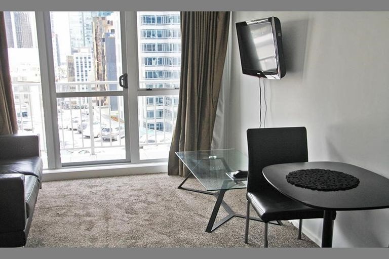 Photo of property in Waldorf Bankside Apartments, 4e/8 Bankside Street, Auckland Central, Auckland, 1010