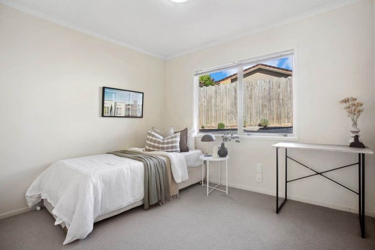 Photo of property in 6 Totara Views Drive, Red Beach, 0932