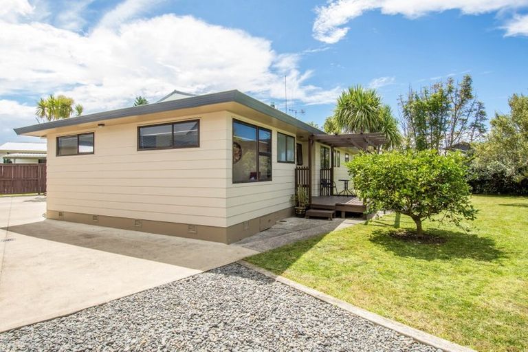 Photo of property in 14 Mahina Place, Mount Maunganui, 3116