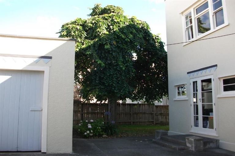 Photo of property in 65 Heretaunga Street, Palmerston North, 4414