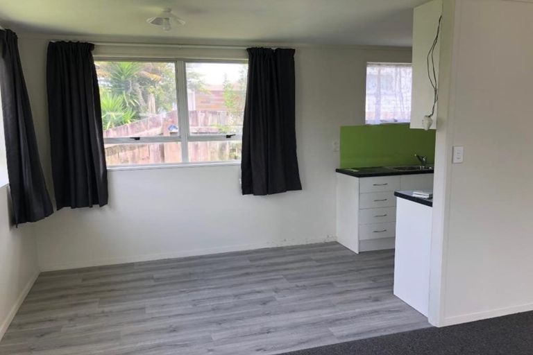 Photo of property in 7 Clark Street, Hikurangi, 0114