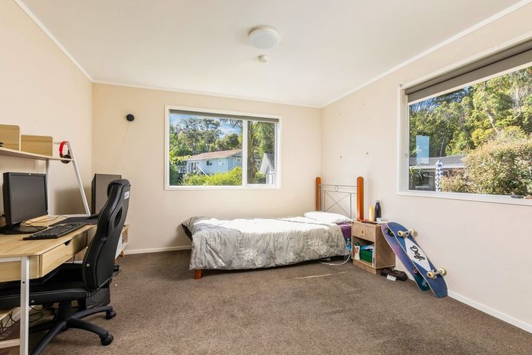 Photo of property in 36 Lemnos Place, Titirangi, Auckland, 0604