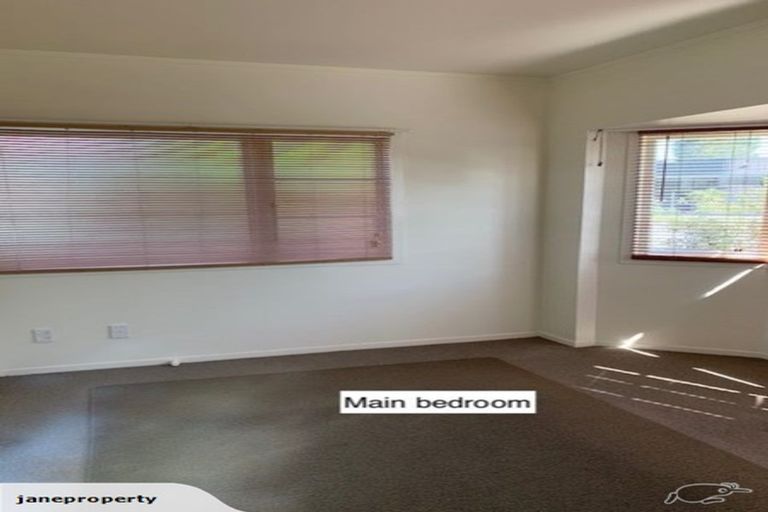 Photo of property in 12 Hugh Brown Drive, New Lynn, Auckland, 0600
