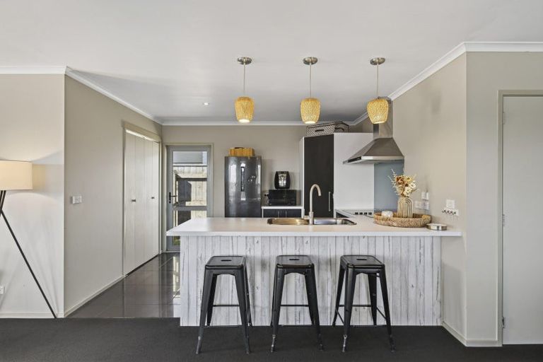 Photo of property in 6 Coby Sydney Drive, Bell Block, New Plymouth, 4312