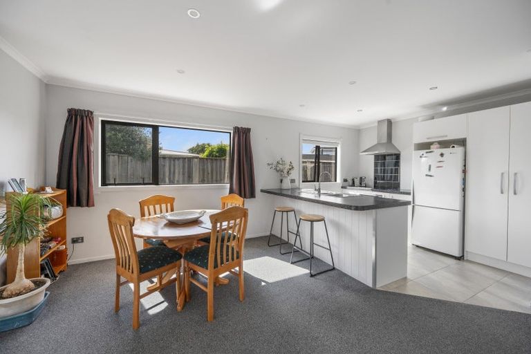 Photo of property in 86 King Street, Taradale, Napier, 4112