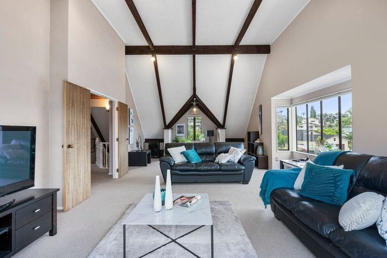 Photo of property in 1 Adonis Place, Half Moon Bay, Auckland, 2012