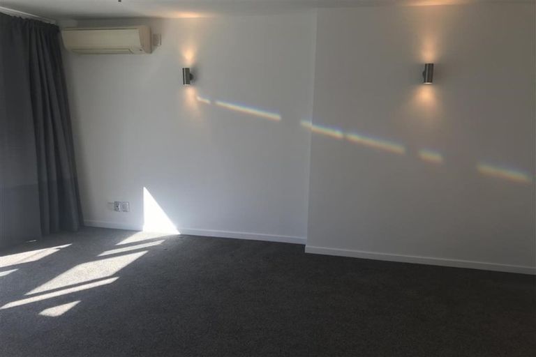 Photo of property in Montreaux Apartments, 10c/164 The Terrace, Wellington Central, Wellington, 6011