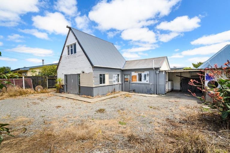 Photo of property in 37 Monrad Street, Highbury, Palmerston North, 4412