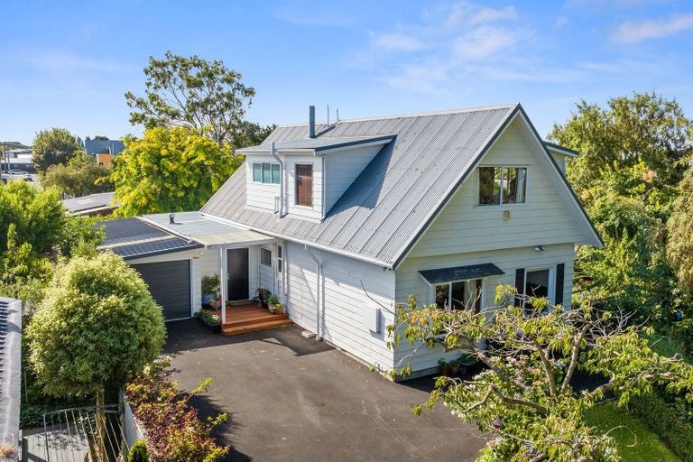 Photo of property in 299 Eastern Terrace, Sydenham, Christchurch, 8023