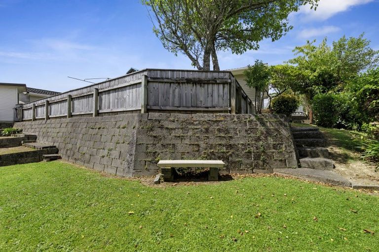 Photo of property in 60 Bird Grove, Stokes Valley, Lower Hutt, 5019