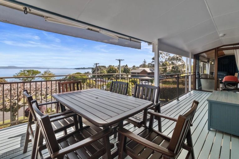 Photo of property in 9 Kaharoa Avenue, Omokoroa, 3114