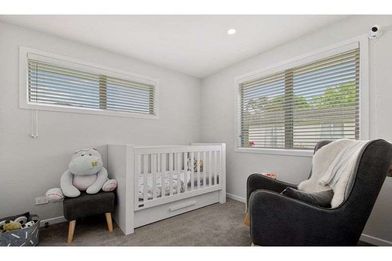 Photo of property in 29 Hewlett Road, Massey, Auckland, 0614